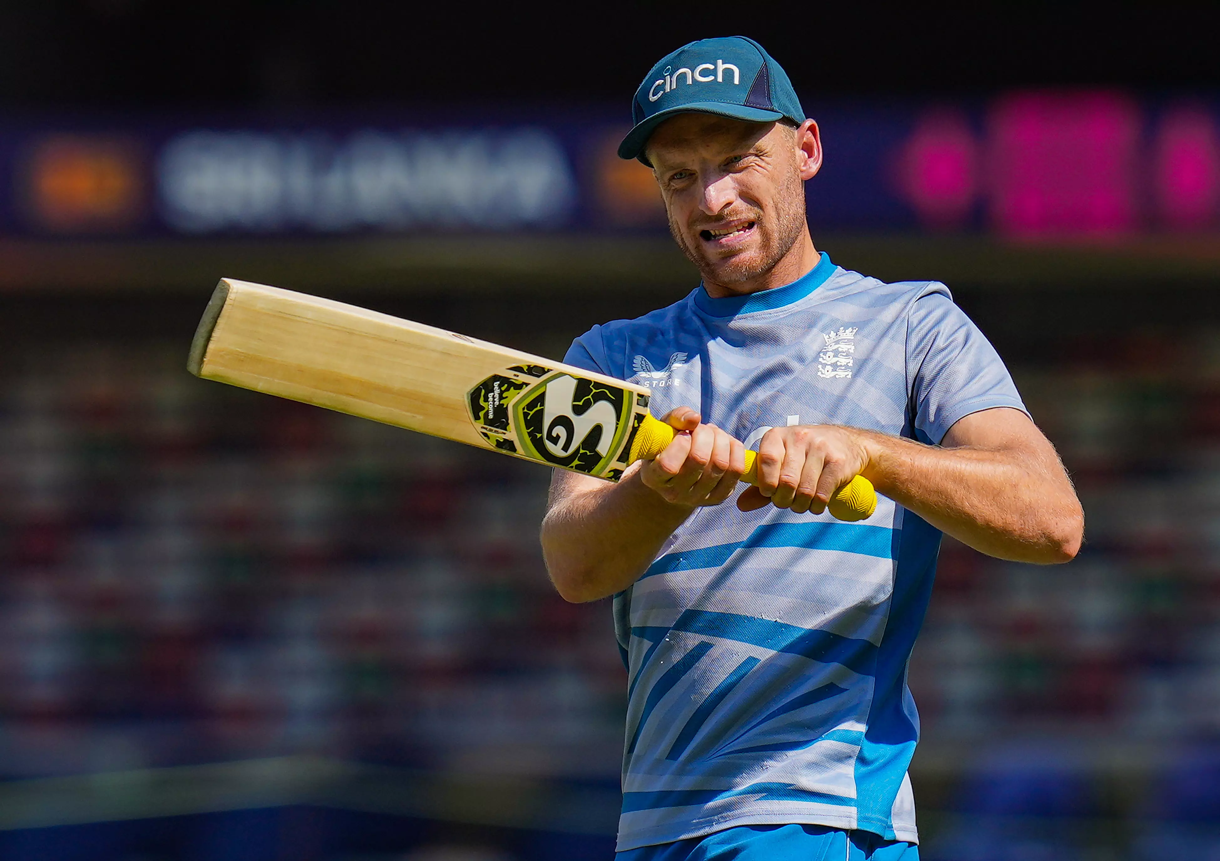 Bottom trawlers England and Sri Lanka battle for survival