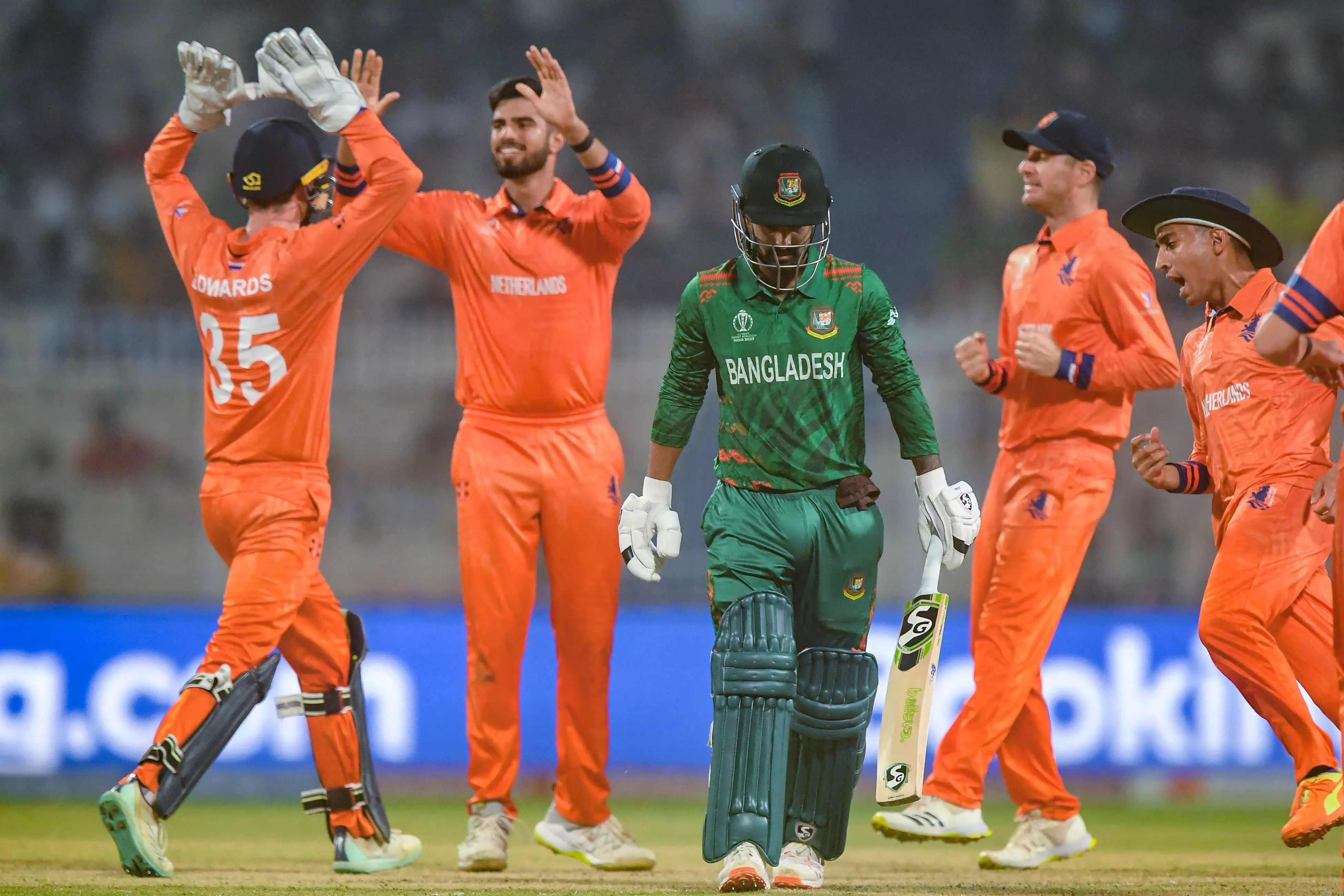 Dutch crushes Bangladesh after Edwards’ half-century