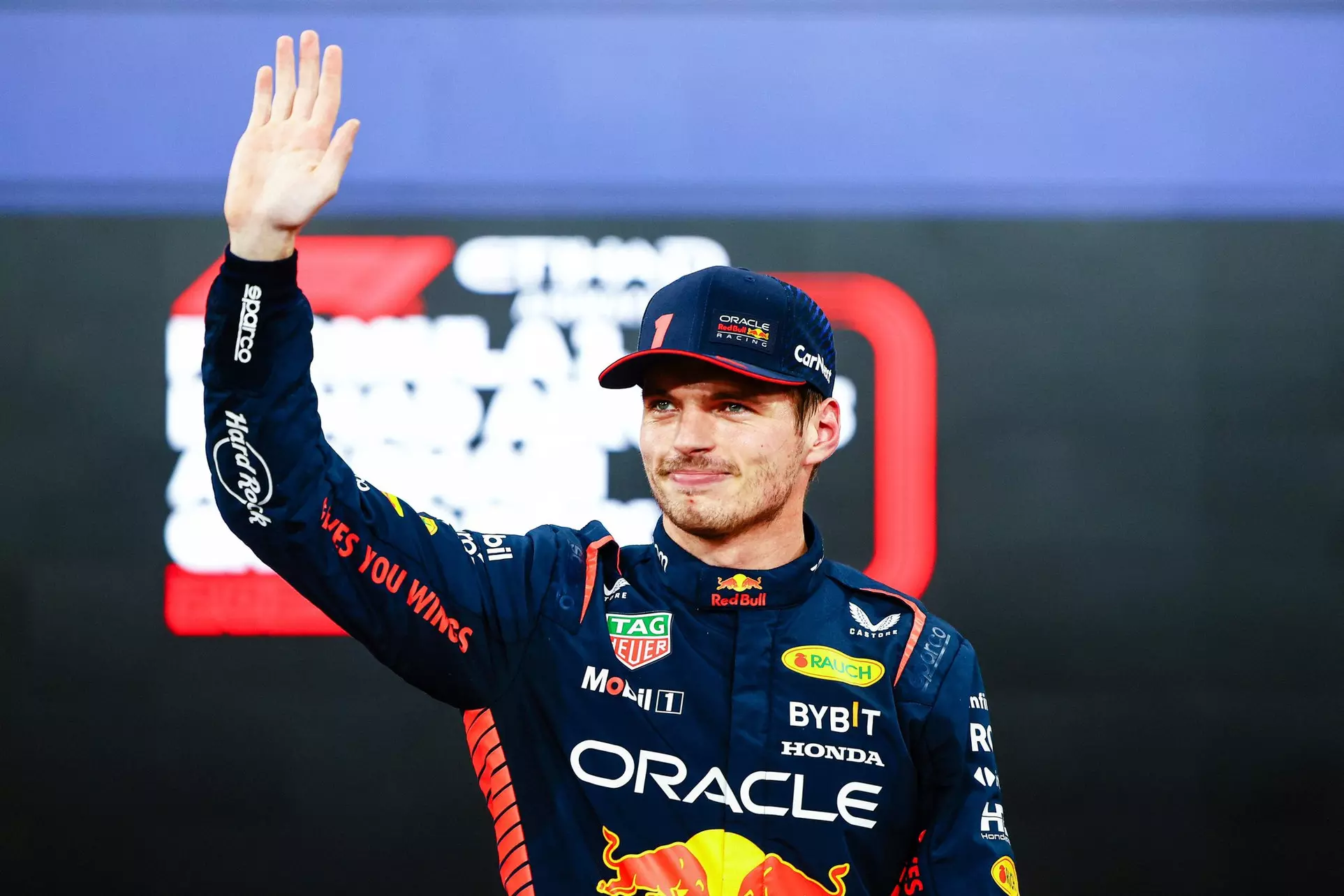 Motor racing-Verstappen retires from Australian Grand Prix