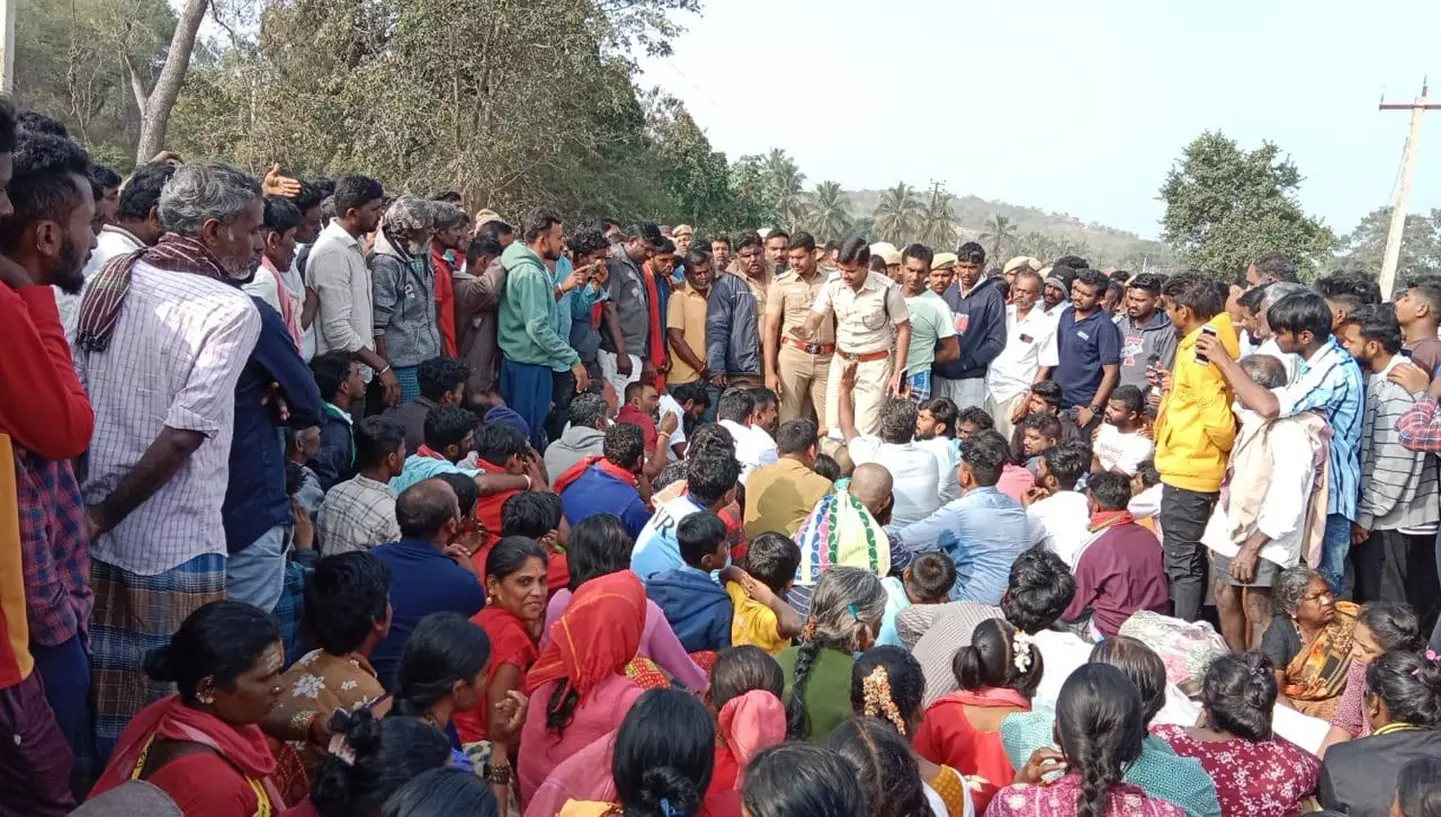 Krishnagiri woman killed by jumbo, villagers stage protest
