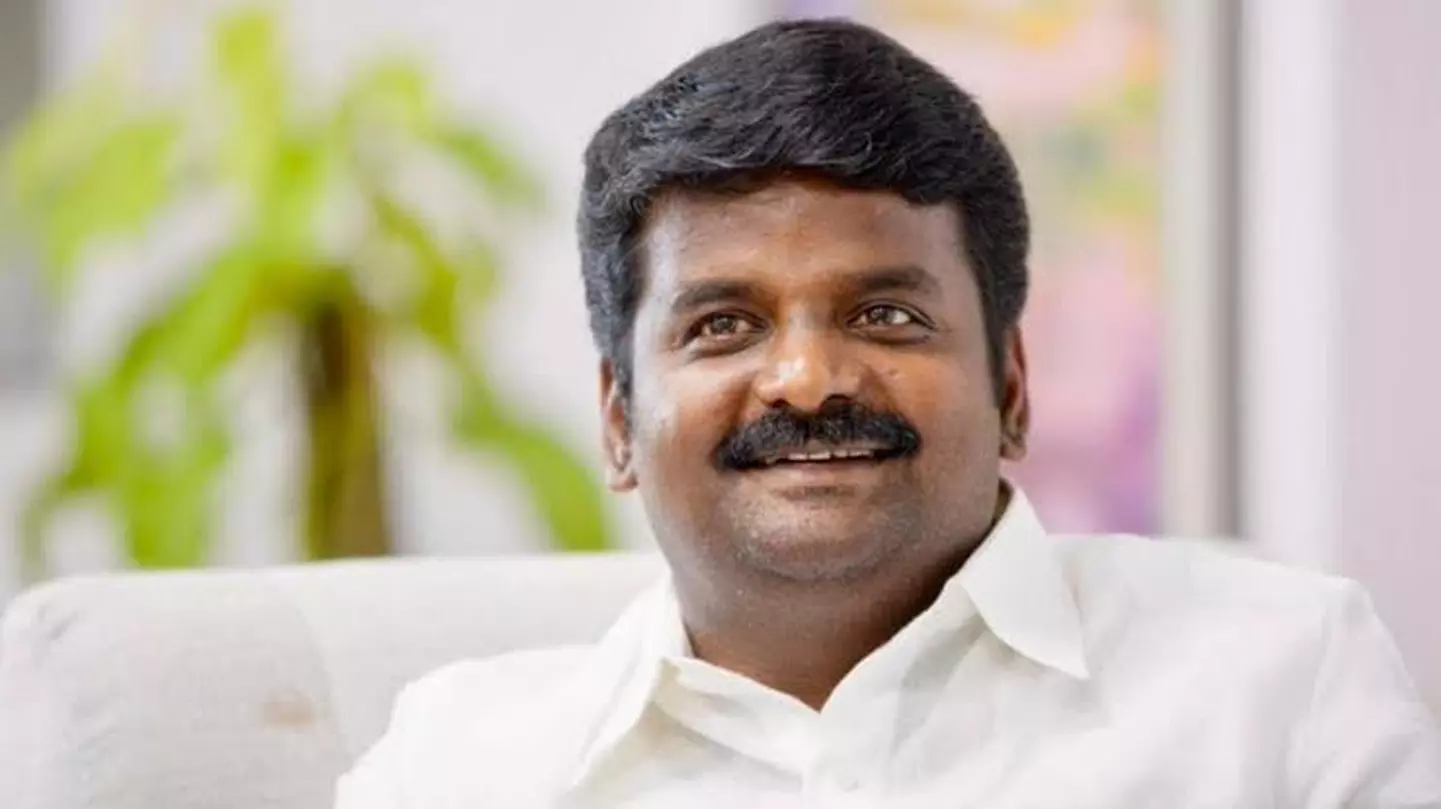 AIADMK ex-minister Vijayabaskar flags staff shortage in government hospitals AIADMK ex-minister Vijayabaskar flags staff shortage in government hospitals