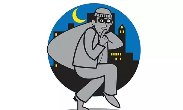 Intruders loot 60 sovereigns of jewels from Uthiramerur house