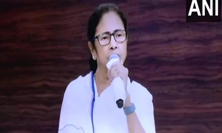 Mamata apologises to people for blast in illegal firecracker factory