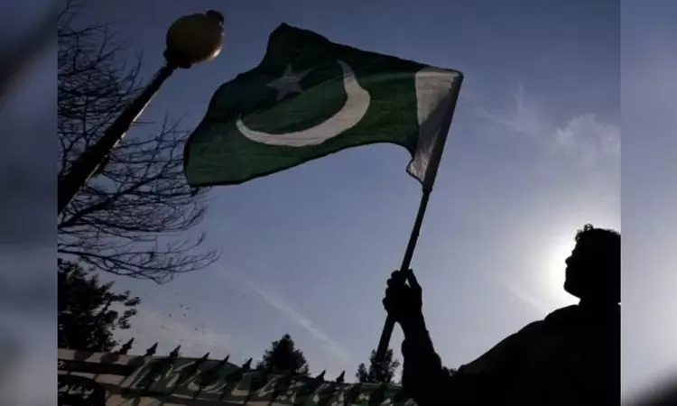 Pak govt cancels diplomatic passports of nine PTI leaders Pak govt cancels diplomatic passports of nine PTI leaders