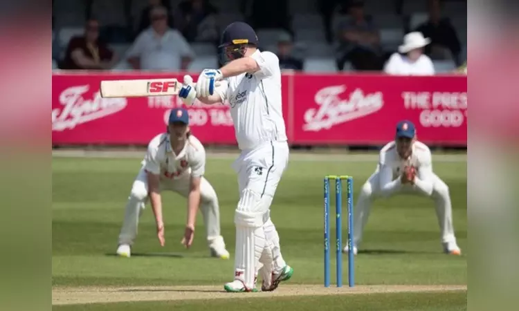 Stirling century, Tucker 97 provides Ireland 76 lead against Essex
