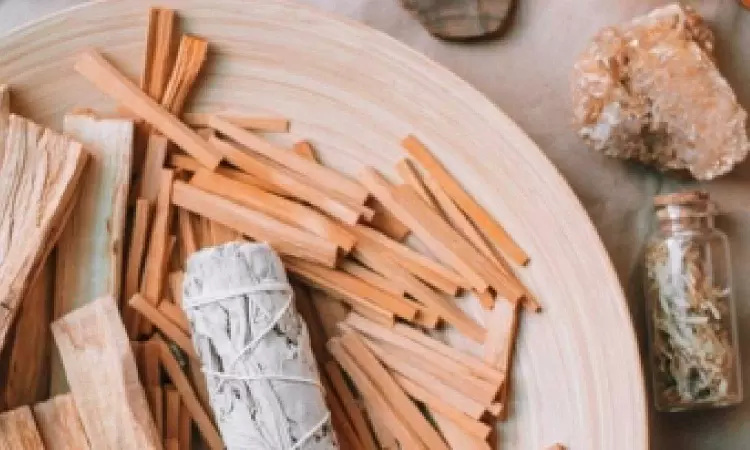 Natural herbs for youthful, glowing skin