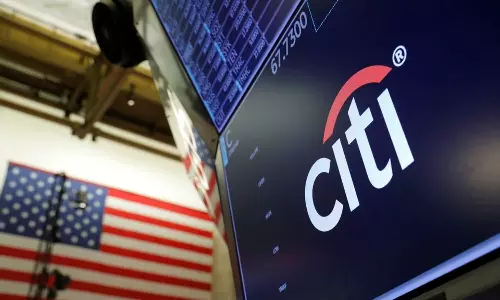 US banks sink on concerns about office real estate loans