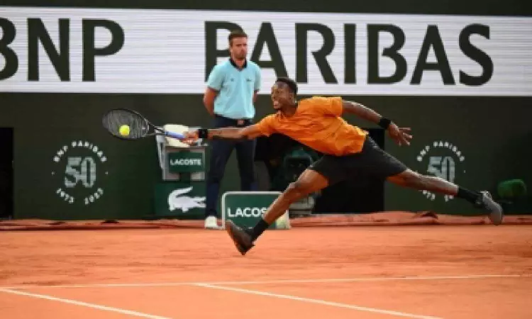 Gael Monfils withdraws ahead of round two with wrist injury