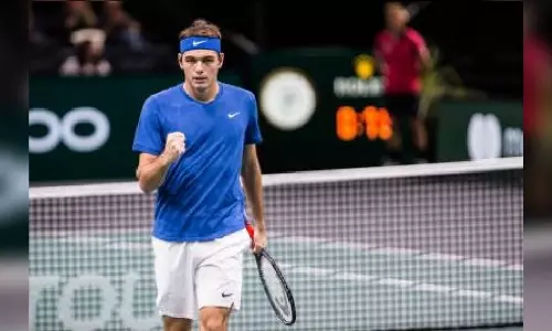 French Open: Zverev makes winning return, reaches third round