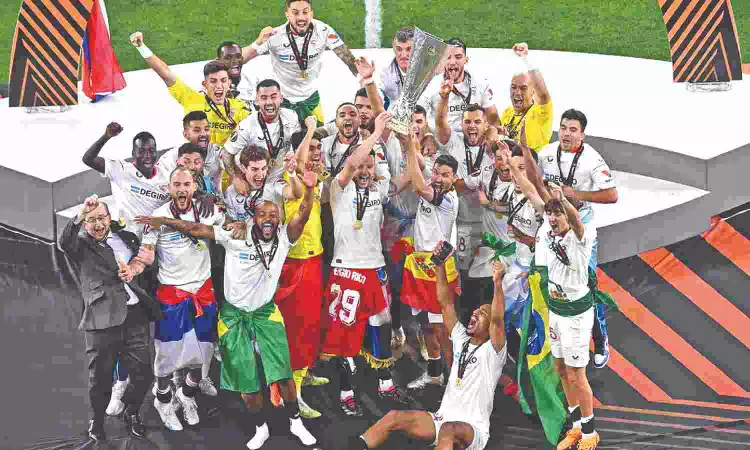 Sevilla pips Roma on penalties, wins Europa League crown Sevilla pips Roma on penalties, wins Europa League crown