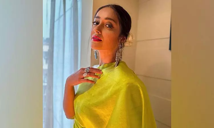 Mom-to-be, Ileana D’Cruz gives sneak peek from her ‘Babymoon’