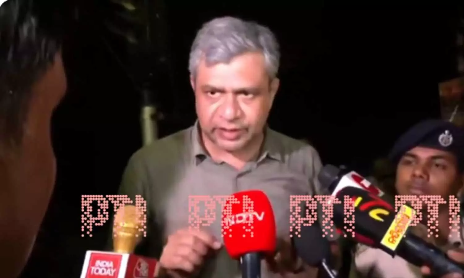Large number of passengers (who were travelling... ... Odisha train crash live: Balasore Collector confirms death toll as 288 Large number of passengers (who were travelling... ... Odisha train crash live: Balasore Collector confirms death toll as 288