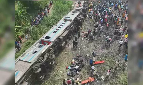 Post train accident: Hosps bursting with patients, medical staff overworked