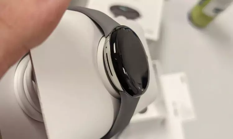Google Pixel Watch’s backplate falling off for some users