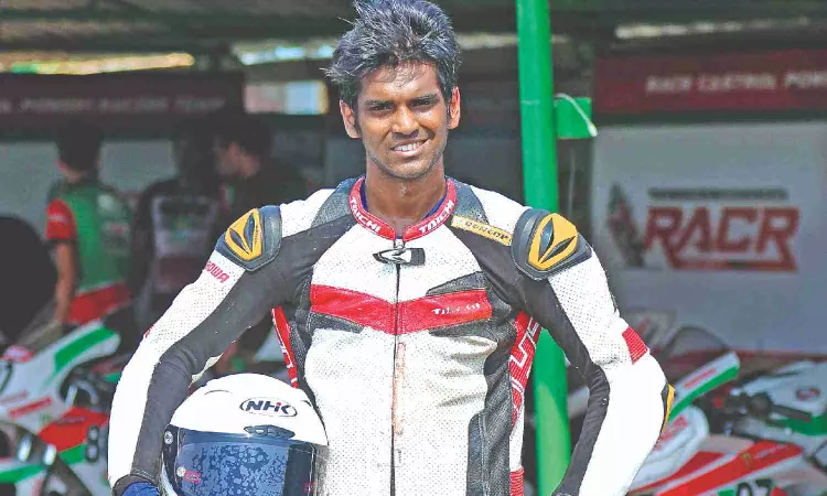 Rajiv Sethu makes winning debut in PS 301-400cc category Rajiv Sethu makes winning debut in PS 301-400cc category