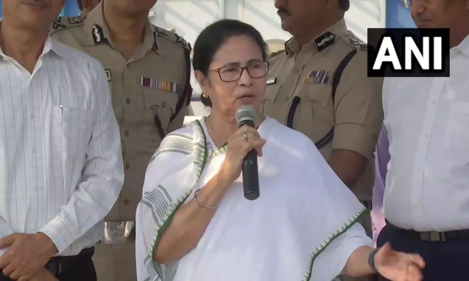 Bengal CM Mamata Banerjee announces State... ... Odisha train crash live: Balasore Collector confirms death toll as 288