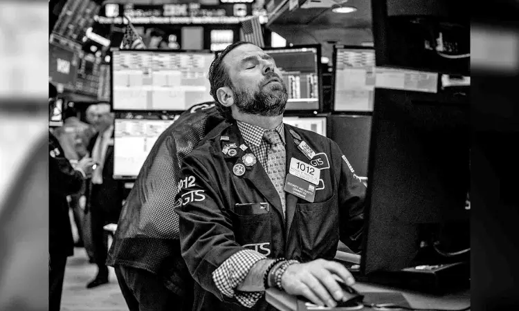 Chaos theory: When society collapses, these traders win big