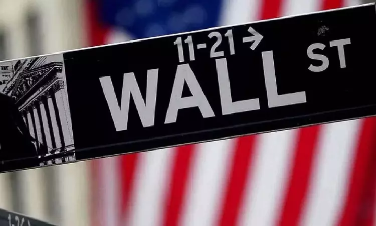 Stock market today: Wall Street is off to a mixed start; Big Tech climbs