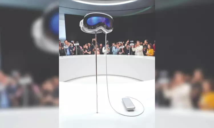 The new bend: Can you bet against Apple’s mixed-reality prowess
