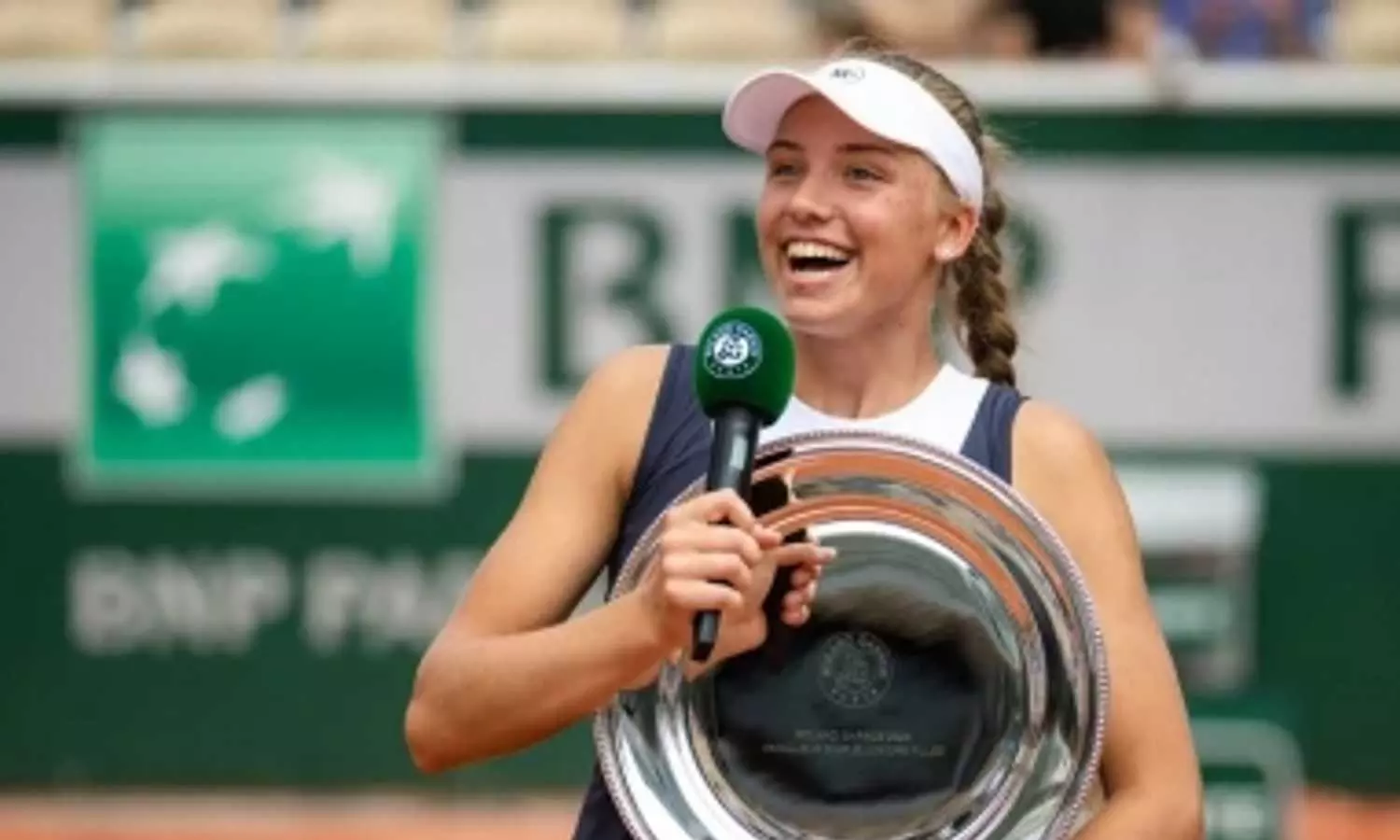 French Open: Korneeva clinches junior title with win over Alarcon