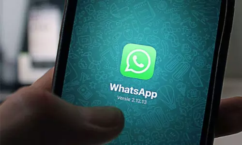 WhatsApp rolling out new interface for group settings screen on iOS
