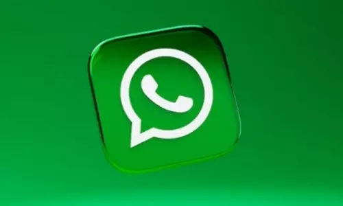 WhatsApp rolling out new interface for group settings screen on iOS