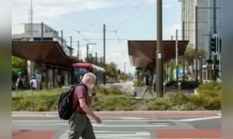Australian unemployment rate falls