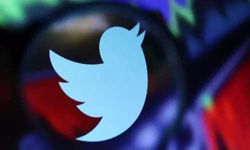 Two key Twitter alternatives now launched on iOS