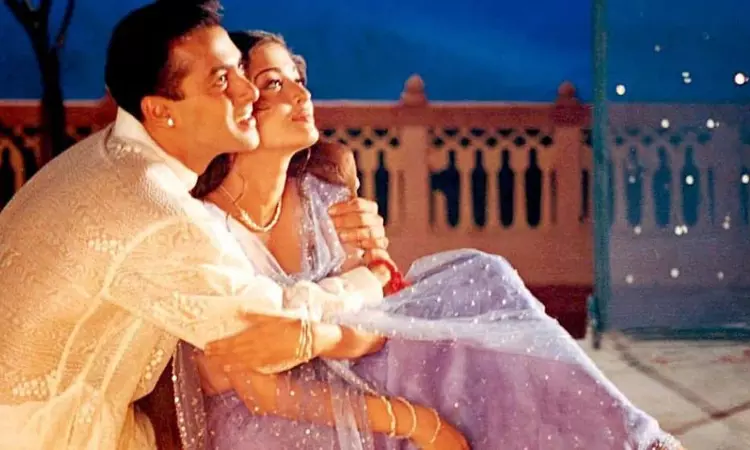 5 Top Chand songs that Bollywood has given us