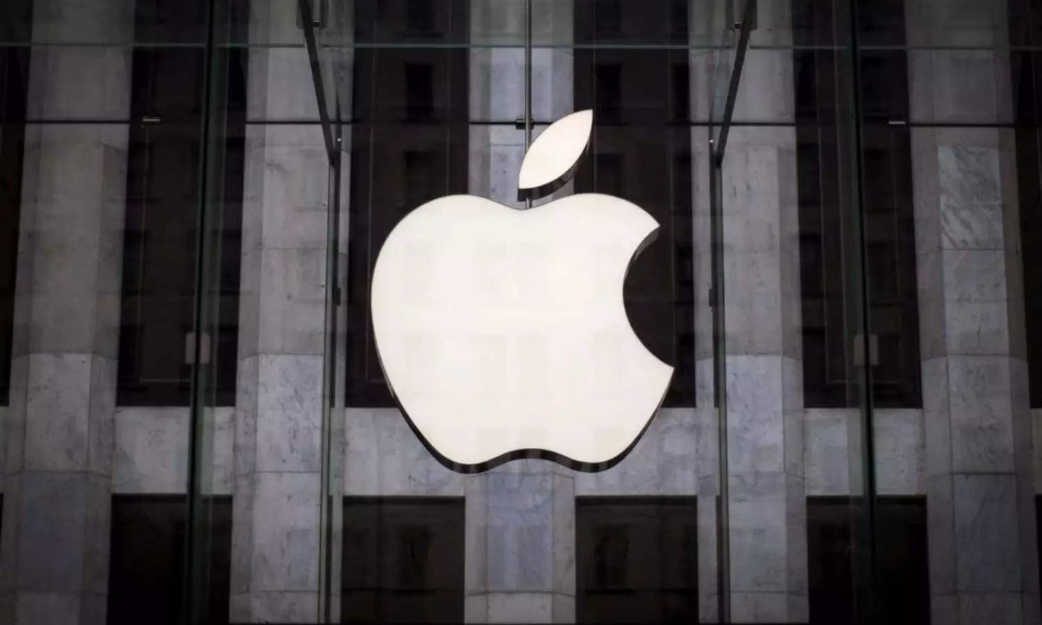 Japan to open up Apple and Google dominated phone apps to competition