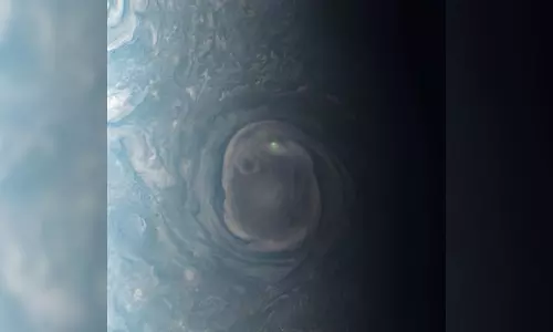 NASA’s Juno mission captures lightning on Jupiter