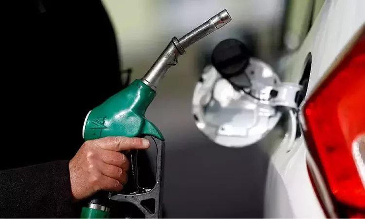 Petrol, diesel prices remain unchanged for 392nd day in Chennai