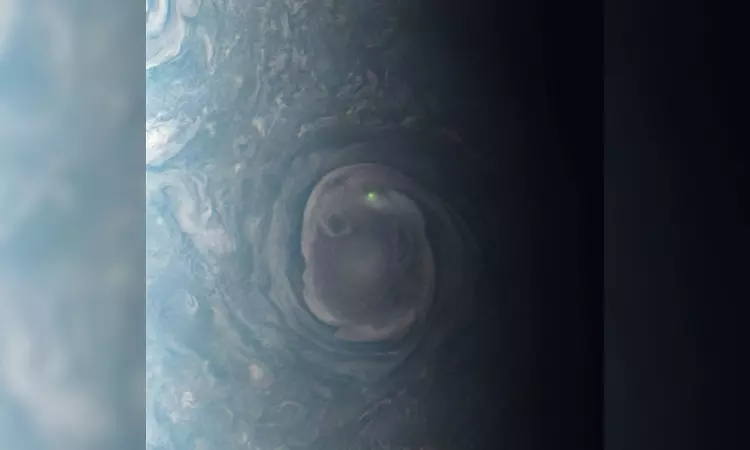 NASA’s Juno mission captures lightning on Jupiter