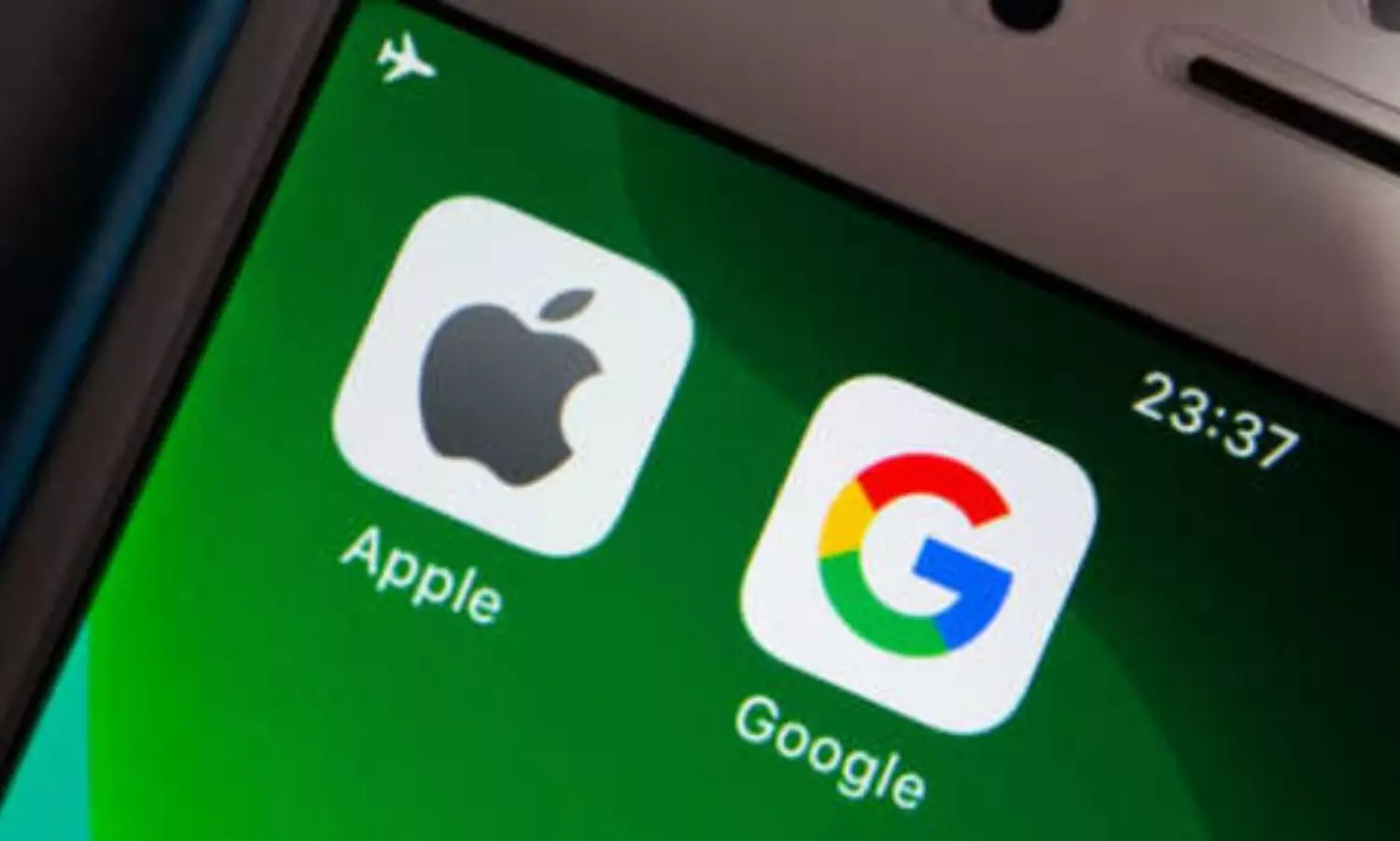 Japanese govt aims to break Apple, Google app store monopolies