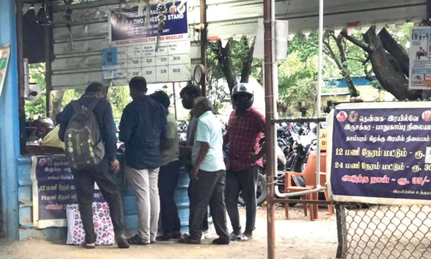 Rude behaviour of staff at parking facility in Tambaram irks users