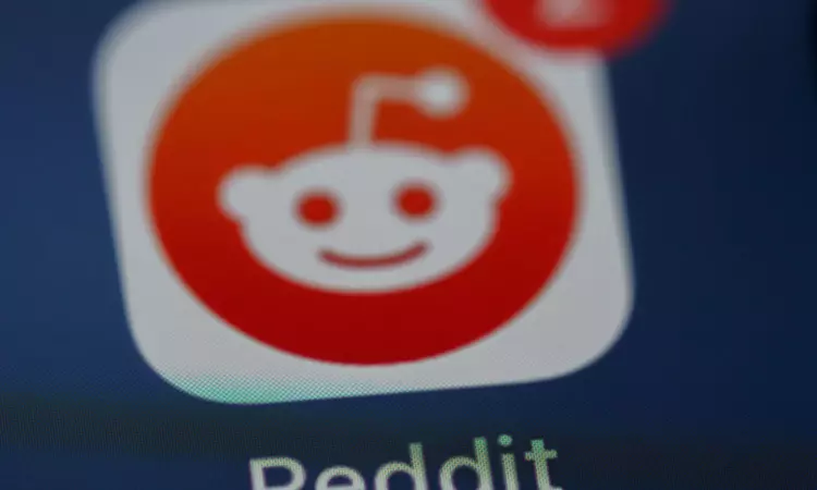 Hackers threaten to leak 80GB of stolen Reddit data