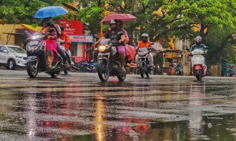 Chennai to get more rains, Mondays rain second highest in 73 years