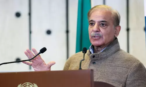 Ex-Pak premier Nawaz officially nominates younger brother Shehbaz for PMs post