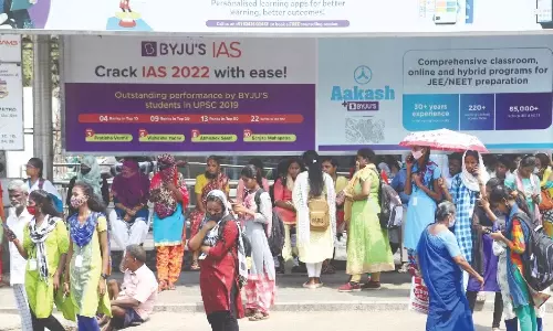 Cops to provide transport for women at night Cops to provide transport for women at night