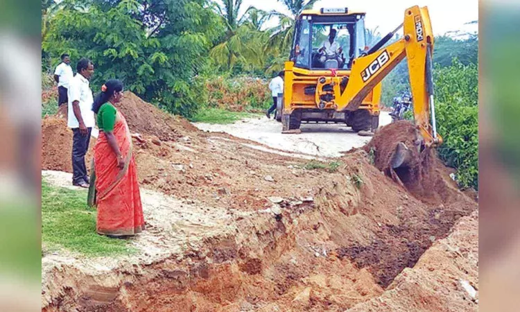 Vellore official gets threat for blocking sand mining