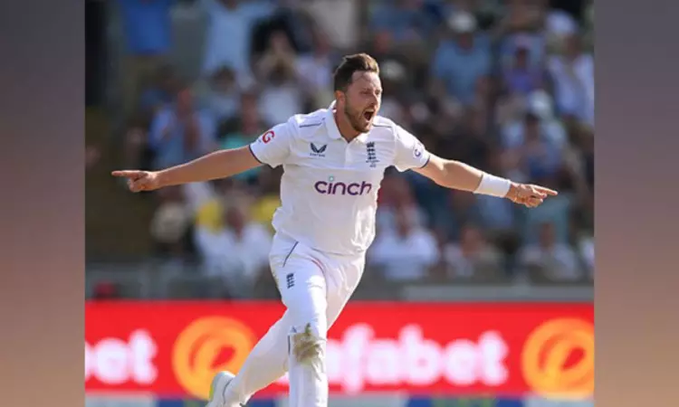 Back it up with your skills: Ponting on Robinsons send-off for Khawaja