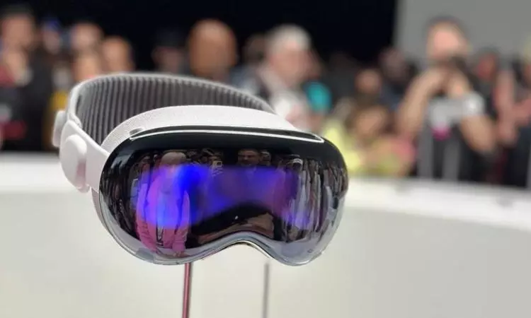Apple Vision Pro may feature Travel Mode for plane rides