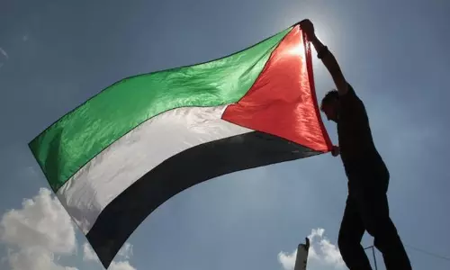 Palestinian Authority faces collapse as Hamas gains strength, senior official warns