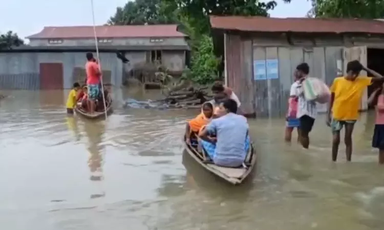 Flood situation in Assam gradually improving; 2.72L people still affected