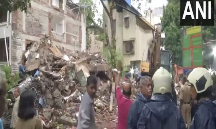 2 trapped inside partially collapsed building in Ghatkopar die, bodies recovered