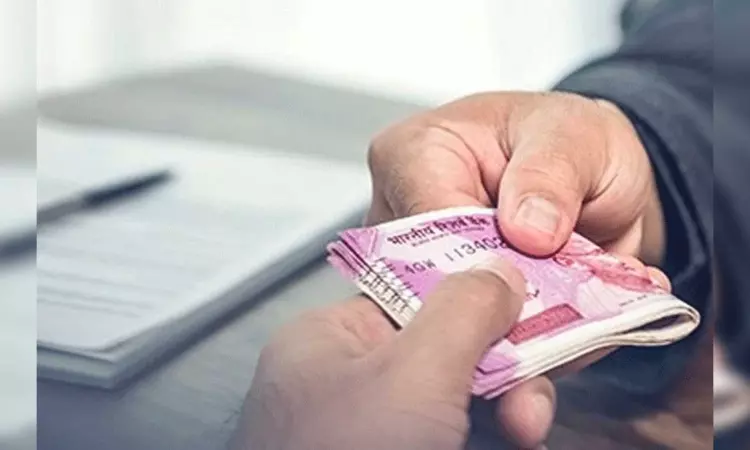 2022 gold export scam: Customs staff got Rs 6.99 crore as bribe at Rs 50/gram 2022 gold export scam: Customs staff got Rs 6.99 crore as bribe at Rs 50/gram