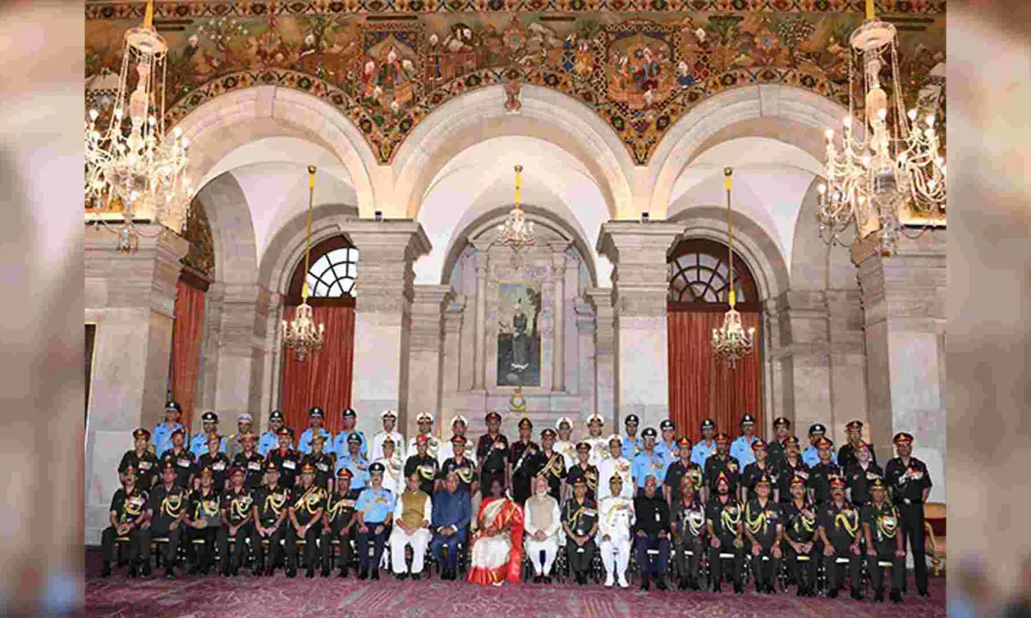 President Murmu confers 84 distinguished service awards in Delhi