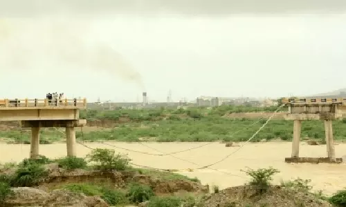 Death toll from rain-related incidents in Pak reaches 23 Death toll from rain-related incidents in Pak reaches 23