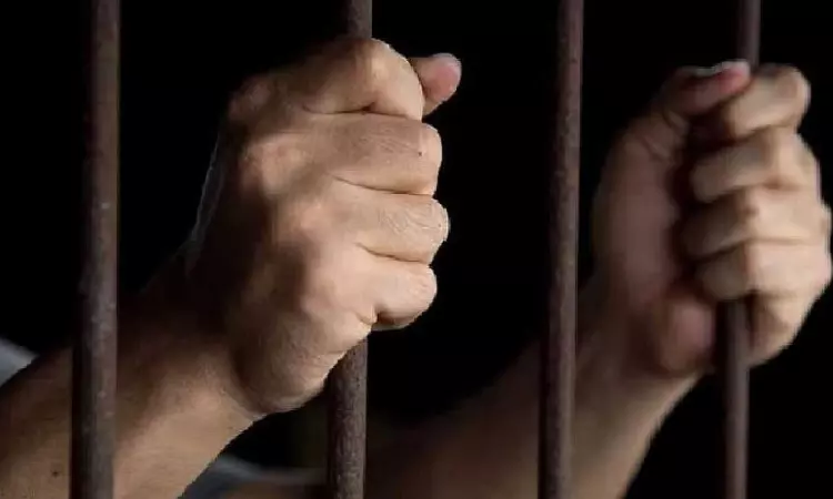 Pakistan hands over 27 Afghan prisoners to Taliban authorities