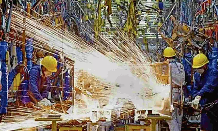 Infrastructure sector growth slows down to 4.3 pc in May